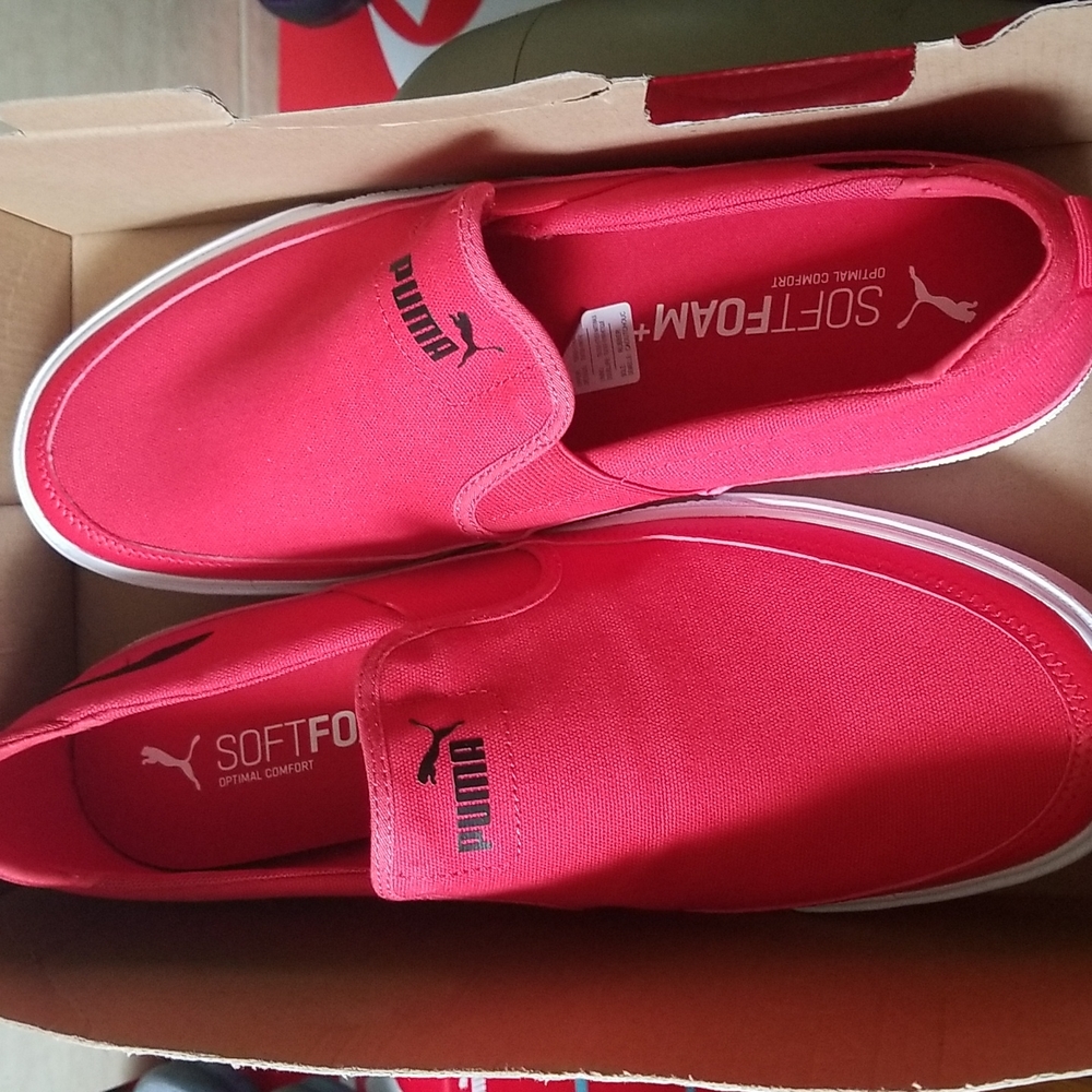 New puma boat shoes slip ons